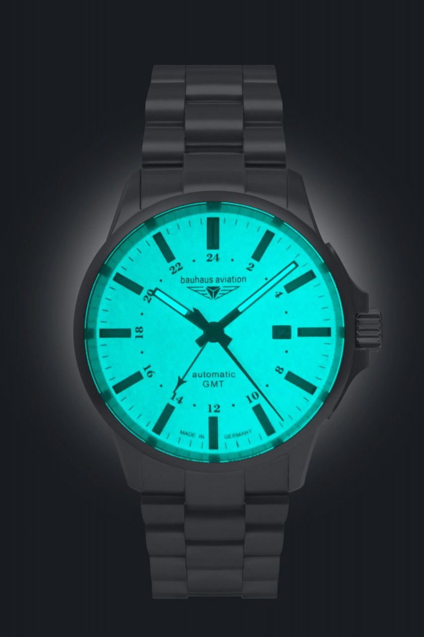 HAU, Bauhaus Aviation Automatik GMT Cal. 9075 Ti-MB 24 Jew., Titanium case 42mm, Sapphire crystal, w